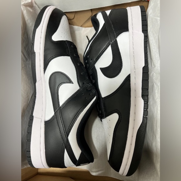 Womens Nike Dunk Size 12 - Picture 3 of 5